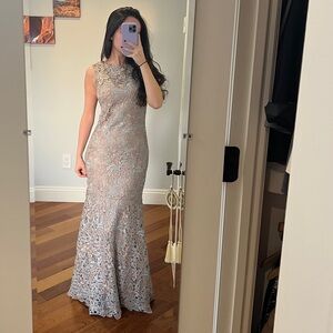 Sleeveless Calvin Klein Floral Lace Gown